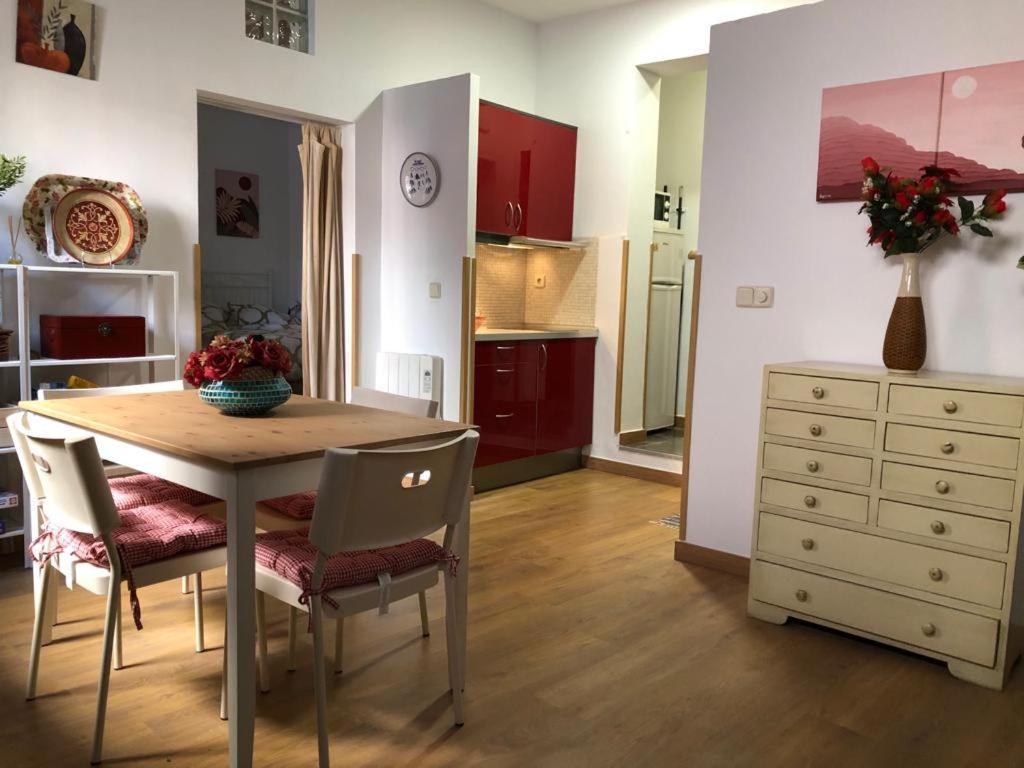 Apartamento Lavapies al lado del Rastro Madrid Exterior foto